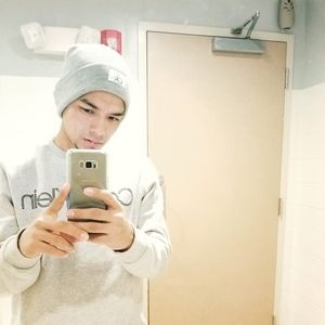 Meet your Posher, Alex